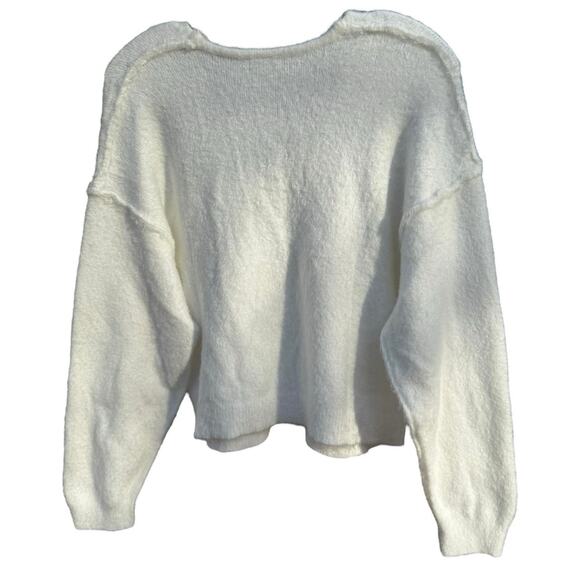 Free People V-Neck Long Sleeve Sweater Women’s Size Medium White - Picture 2 of 6